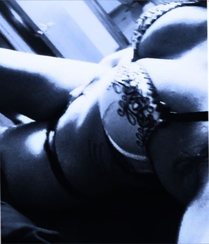 ms.bellamarie77 OnlyFans picture