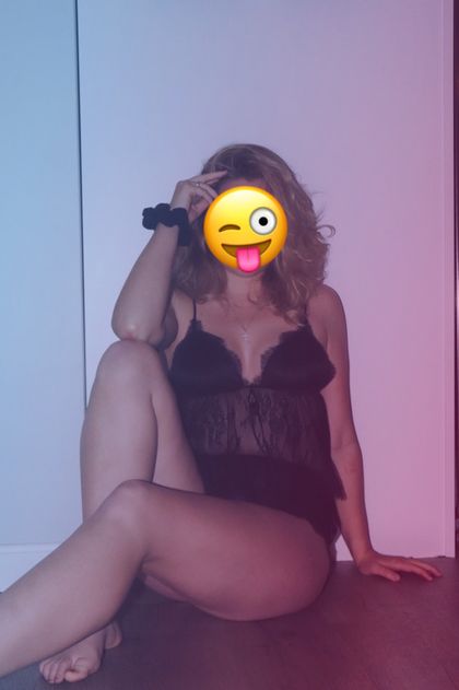 mydressupdarling OnlyFans picture