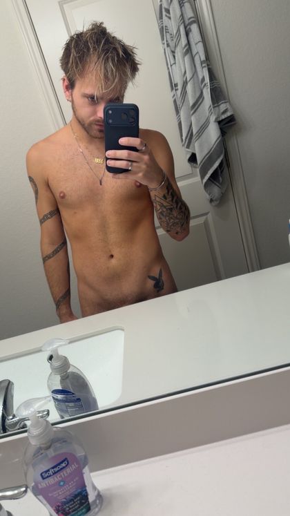 myles_silver OnlyFans picture