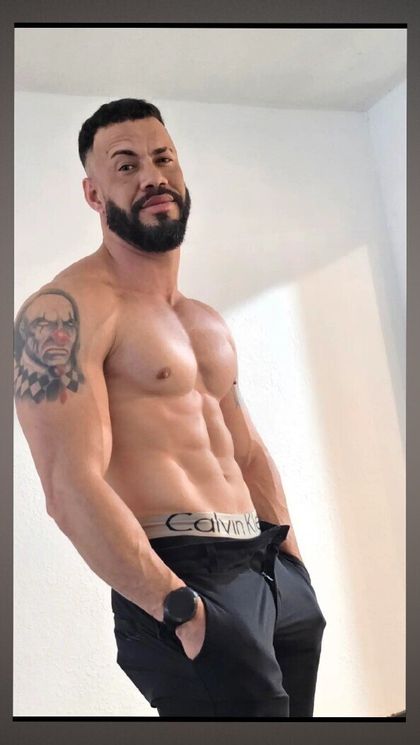 ravelo45 OnlyFans picture