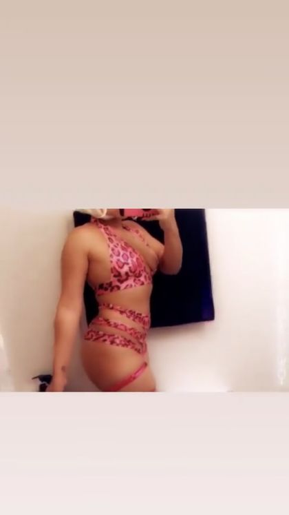 realhoneydipped OnlyFans picture