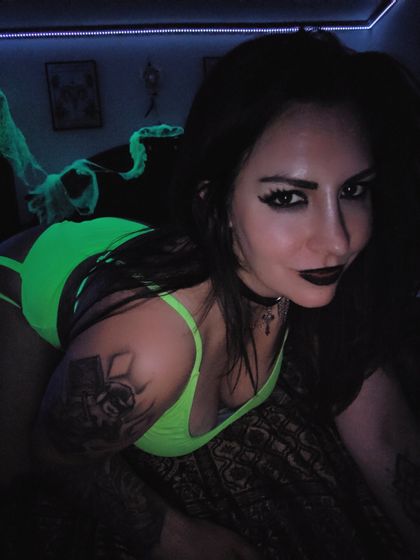 alixrouge OnlyFans picture