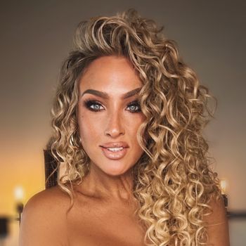 itssamanthalane OnlyFans - Stats, Graphs, Photos & Profile Comparisons