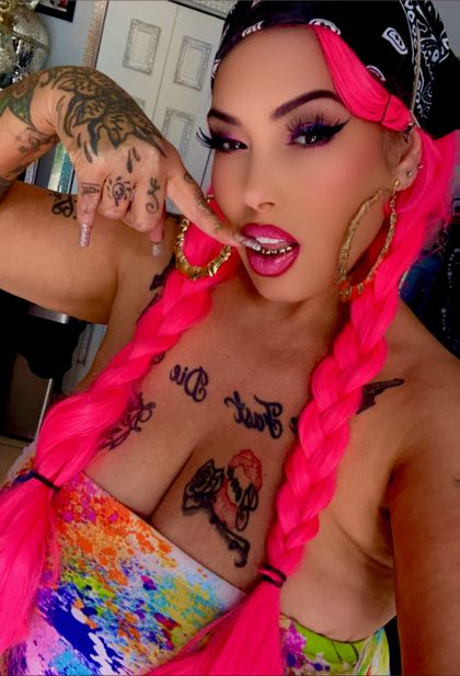 sexistrawberry5611 OnlyFans picture