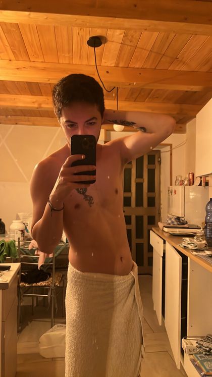u56464840 OnlyFans picture