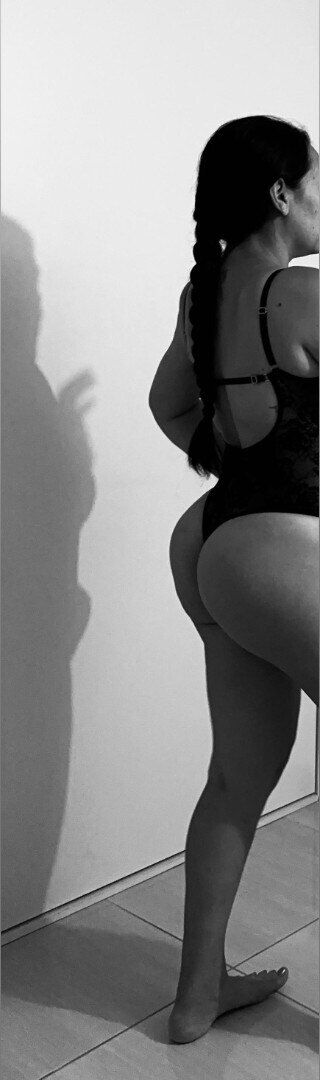 saramaskeddesire OnlyFans picture