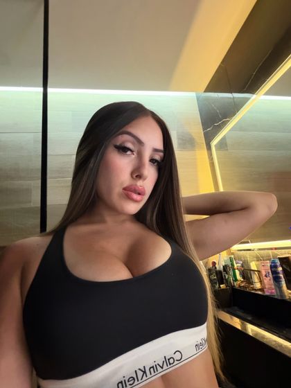 lauralamimi OnlyFans picture
