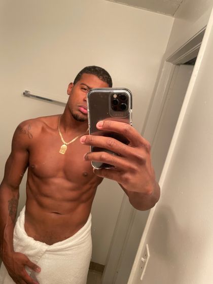 isaacboxer OnlyFans picture