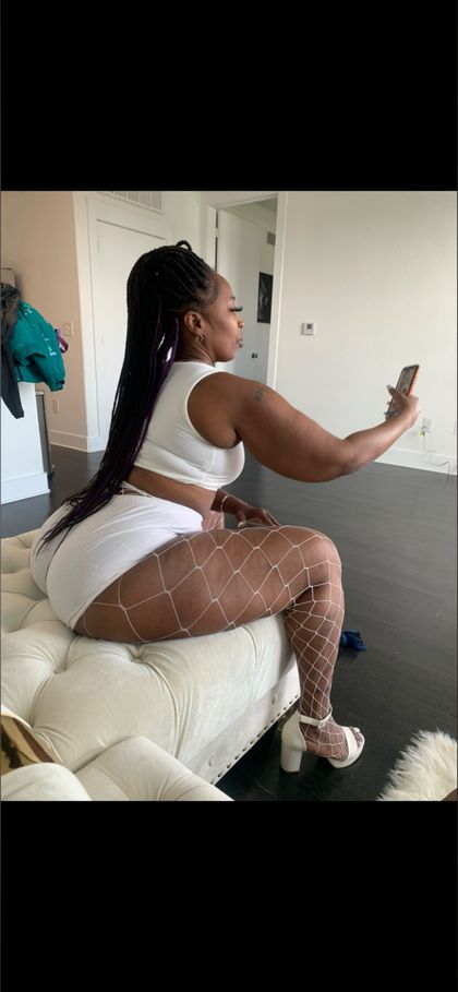 nickki OnlyFans picture