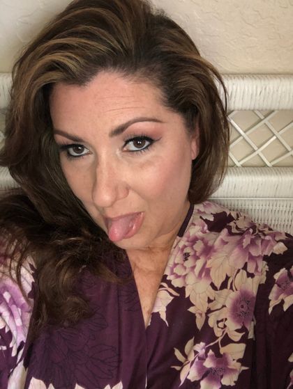 bigbootyhomom76 OnlyFans picture