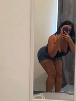 lizettelopez OnlyFans - Free Trial - Photos - Socials | FansMetrics.com