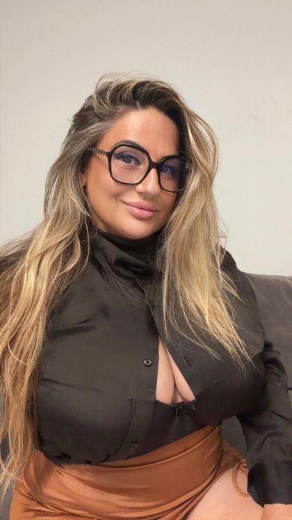 lovemystepmom OnlyFans picture