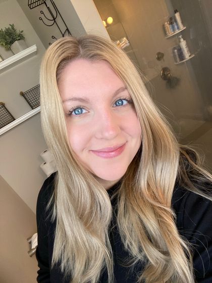 akluna OnlyFans picture