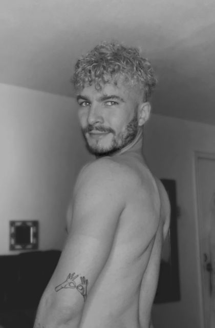 andresrb31 OnlyFans picture