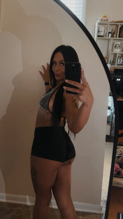 danibrook OnlyFans picture