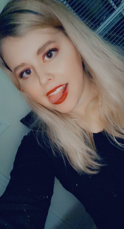 veil3199 OnlyFans picture