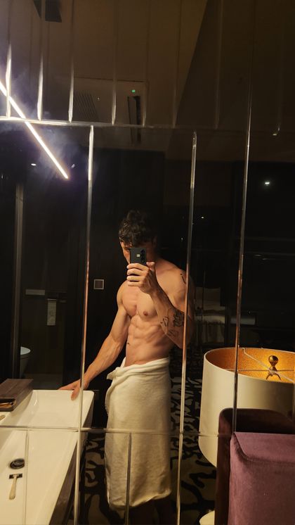 definetlynotshija OnlyFans picture