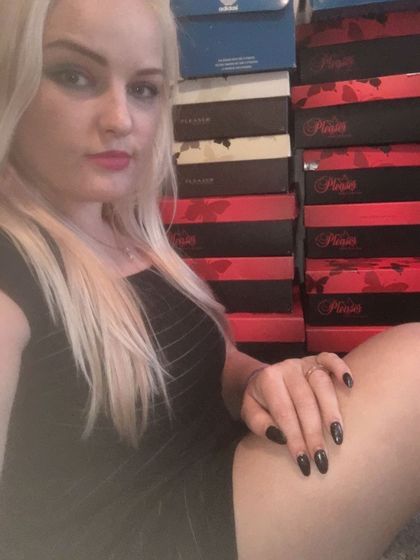 onlyfeetandheels OnlyFans picture