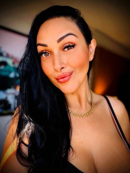 egyptgold OnlyFans picture