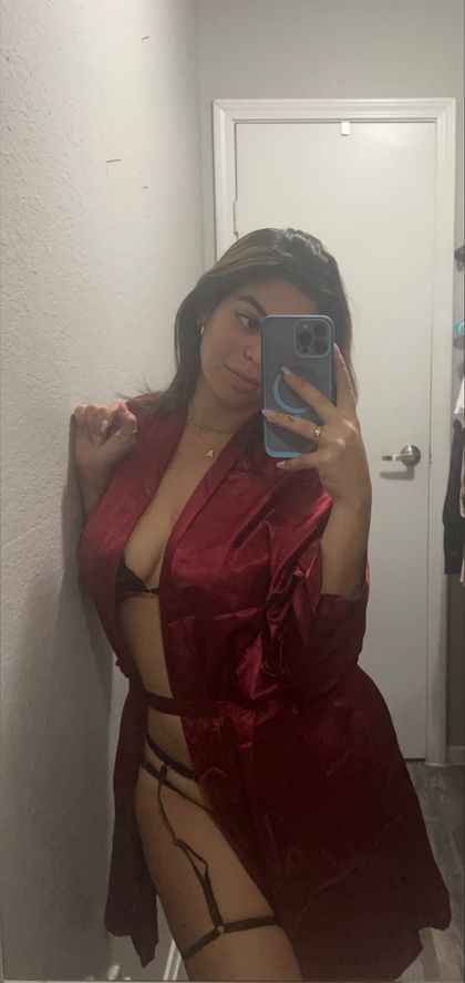 pinkpear009 OnlyFans picture