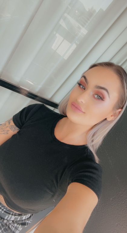 smelltheroseswithme OnlyFans picture