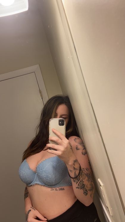 desvilla OnlyFans picture