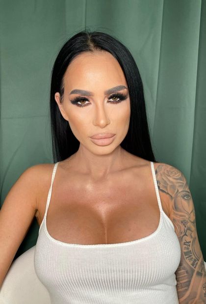 gloriagoldfree OnlyFans picture