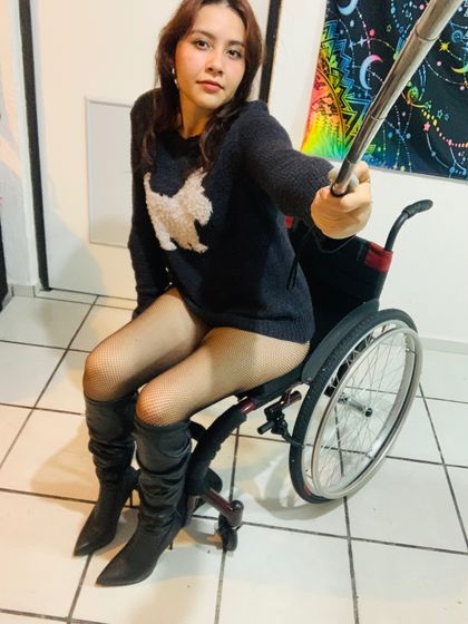 wheelchairkarin OnlyFans picture