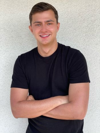 desmides OnlyFans - Stats, Graphs, Photos & Profile Comparisons