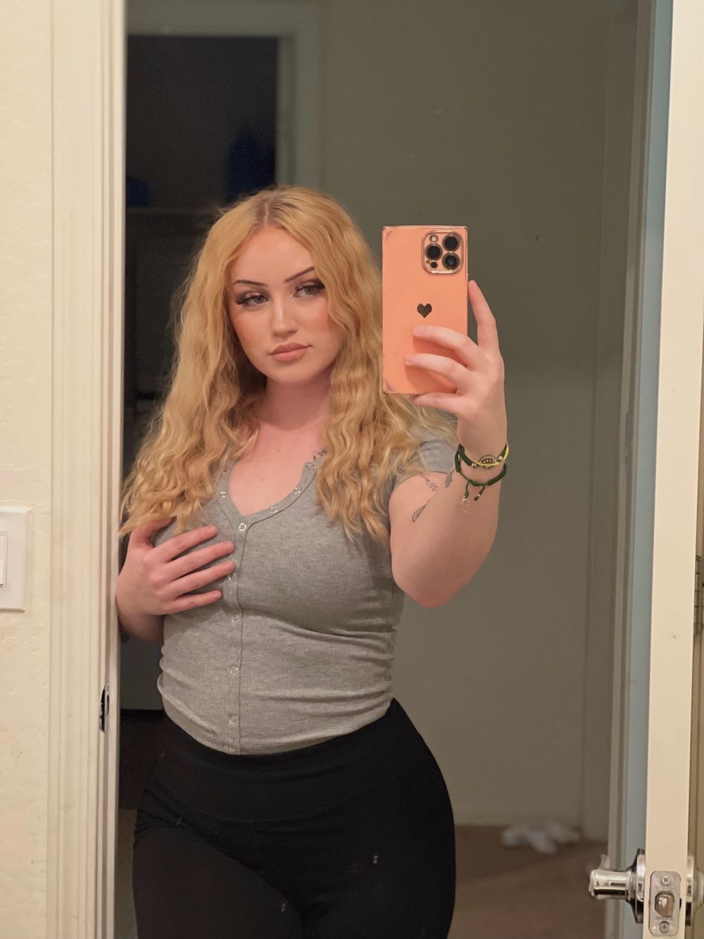 anissaaklas OnlyFans profile picture