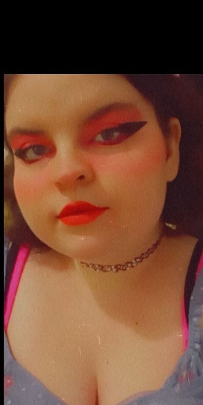 lovelykittenuwu OnlyFans picture