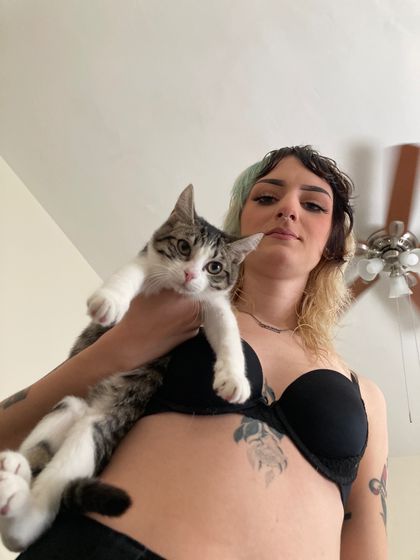 shinytickledpeach OnlyFans picture