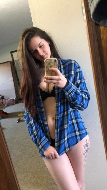avavaby OnlyFans picture