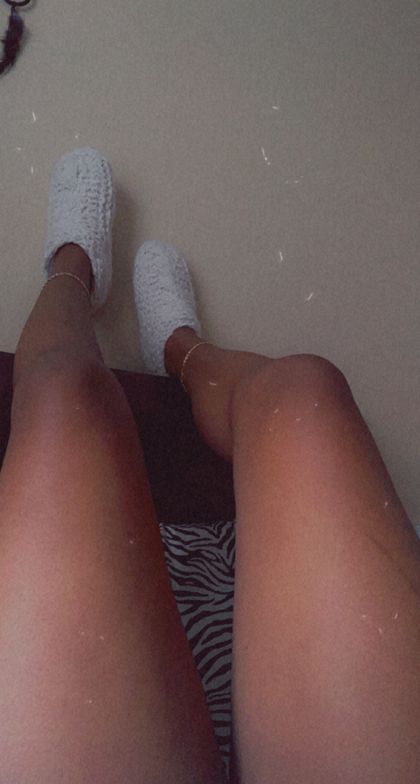 mommielonglegs OnlyFans picture