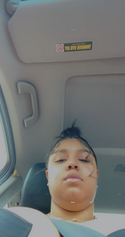 iloveyoukiaa OnlyFans picture