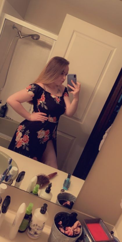amatuerkhloe OnlyFans picture