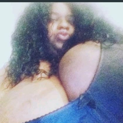 bustyonegodess OnlyFans picture