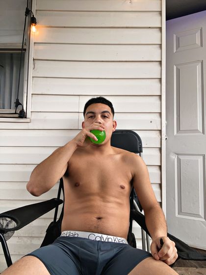 bartenderboi OnlyFans picture