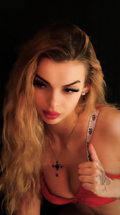 simonembell OnlyFans picture