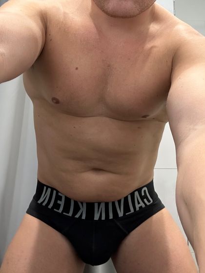 u390142 OnlyFans picture
