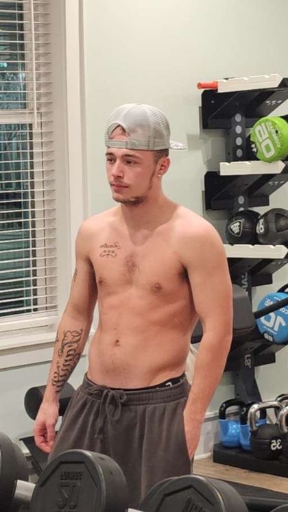ethanbmiller OnlyFans picture