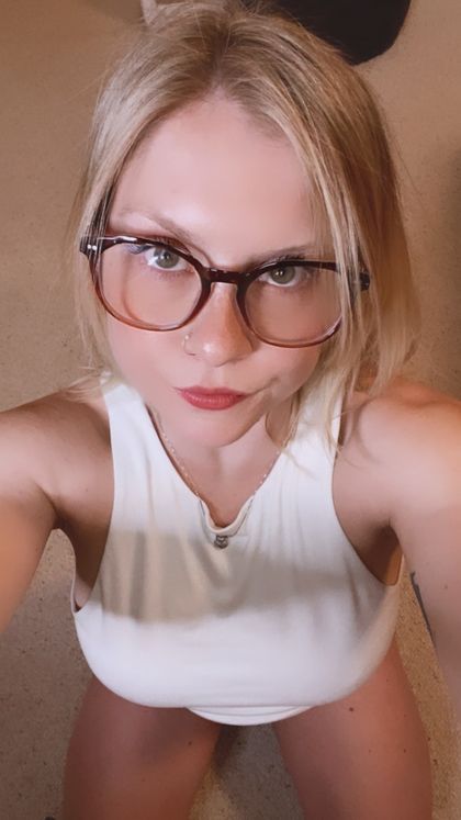 spaceekittten OnlyFans picture
