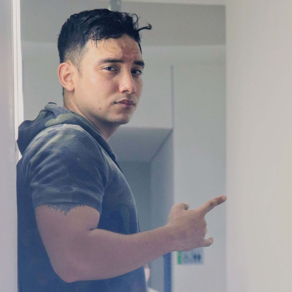andresvel313444 OnlyFans profile picture