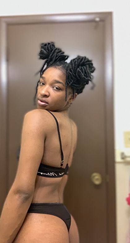 iittyybittyy OnlyFans picture