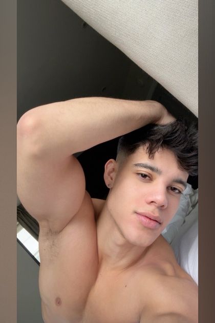 victorqrz OnlyFans picture