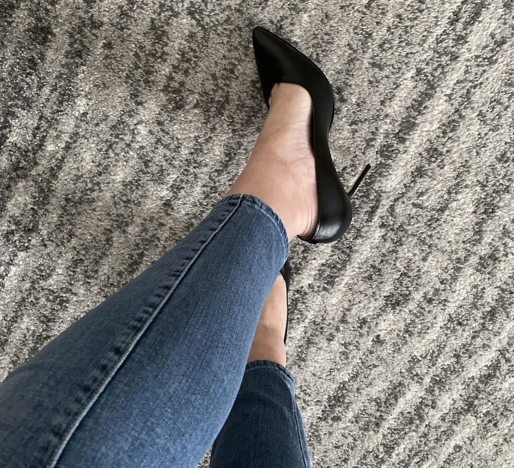funflirtyfeetandmore OnlyFans profile picture