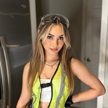 Best Luhst OnlyFans Accounts | FansMetrics.com