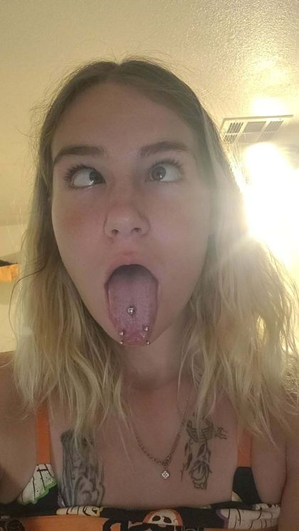 lovleywhitegirl OnlyFans picture