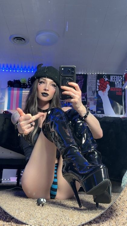 feetiecutieee OnlyFans picture