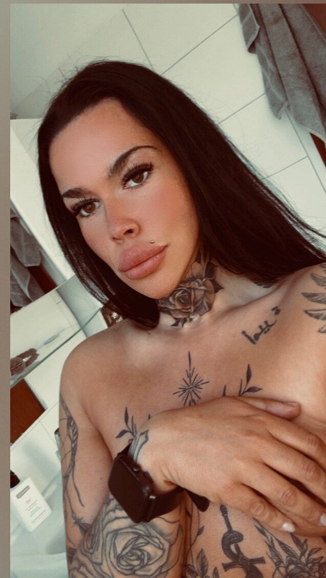 ella_inked OnlyFans profile picture